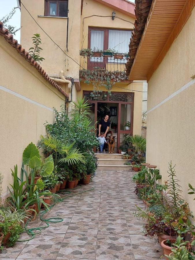 Vila Kodra Tirana Exterior photo